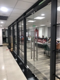 Sửa cửa kính, sửa chữa cửa kính cường lực giá rẻ tại Nguyễn Ngọc Vũ Hà Nội