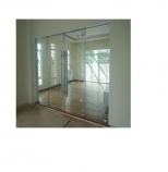 Sửa cửa kính cường lực giá rẻ tại Tôn Thất Tùng Hà Nội